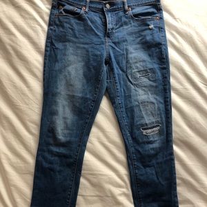 Women’s Capri jeans